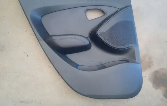 Hyundai ix35 Rear door card panel trim