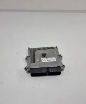 Peugeot 3008 II Engine control unit/module 9826380880