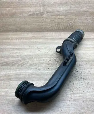 Volkswagen PASSAT B6 Intercooler hose/pipe 3C0145762AL 3C0145770E