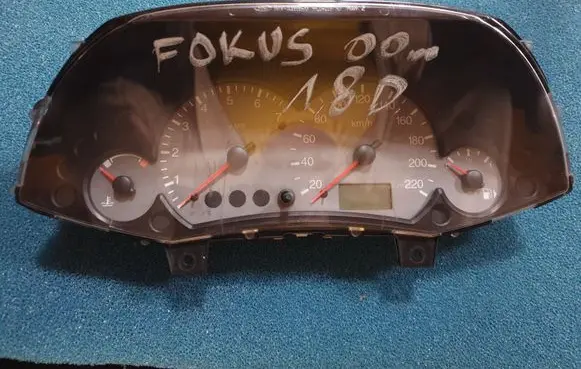 Ford Focus Speedometer (instrument cluster) 10841