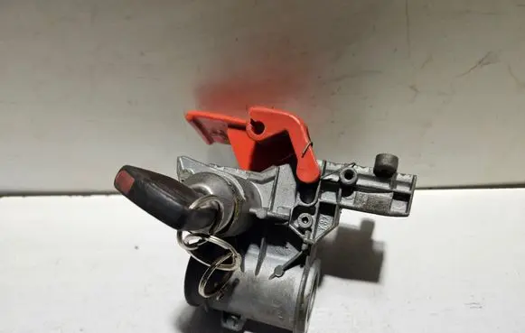 Ford Escort Ignition lock 93AB3675