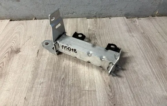 Toyota RAV 4 (XA50) Front bumper shock/impact absorber RAV4