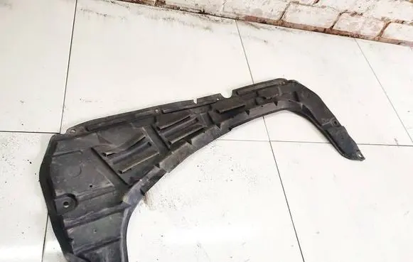Nissan Tiida C11 Engine splash shield/under tray