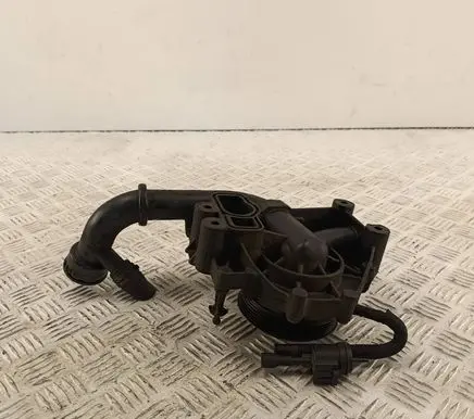 Mercedes-Benz C W204 Water pump A6512000251