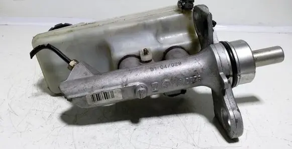 Renault Scenic II - Grand scenic II Master brake cylinder 320671112