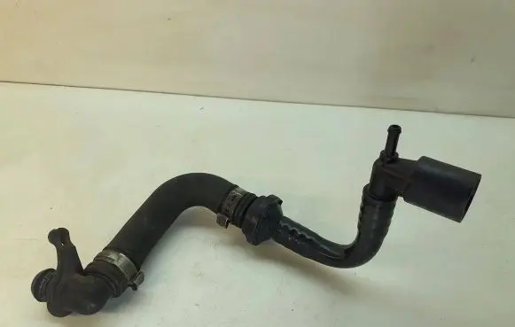 Volkswagen PASSAT B6 Vacuum line/pipe/hose 1K0611939C