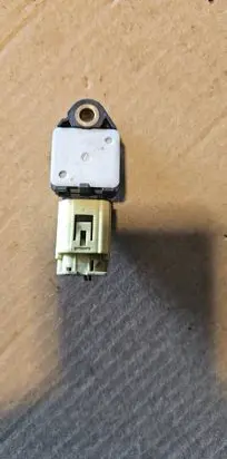 Toyota Yaris Airbag deployment crash/impact sensor 898310H010 1287577170