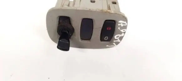 Renault Trafic II (X83) Central locking switch button 