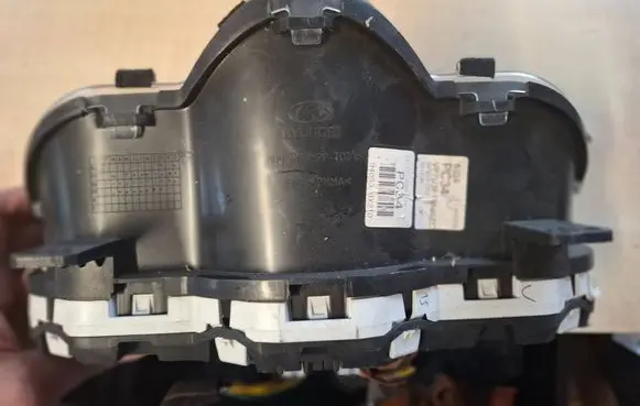 Hyundai i10 Speedometer (instrument cluster) 94003-0x210