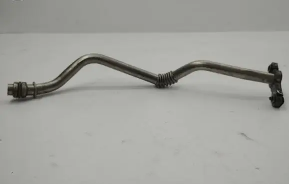 Opel Mokka B Turbo turbocharger oiling pipe/hose 9832926080