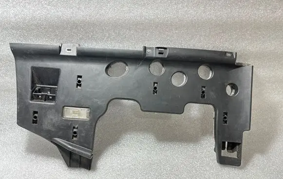 Dashboard lower bottom trim panel