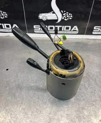 Mercedes-Benz E W211 Indicator stalk a1715400945