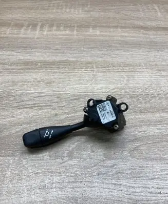 Mercedes-Benz E W211 Steering wheel adjustment handle/lever A1715402945