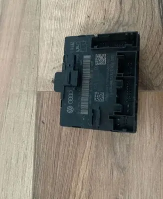 Audi A4 S4 B8 8K Door control unit/module 8T0959792B