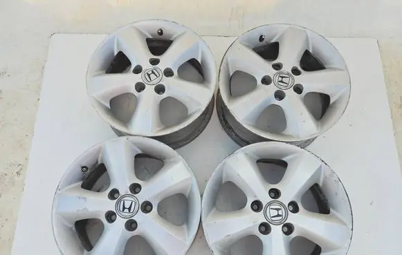 Honda FR-V R16 alloy rim 