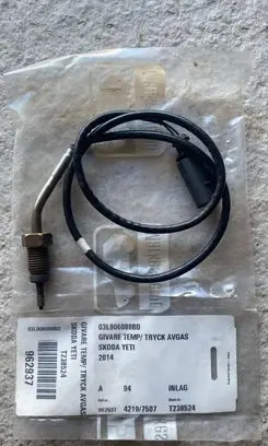 Skoda Yeti (5L) Exhaust gas temperature sensor 03L906088BD 42197507 T238524