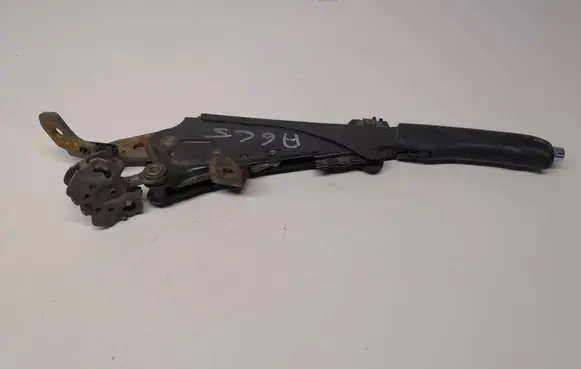 Handbrake/parking brake lever assembly