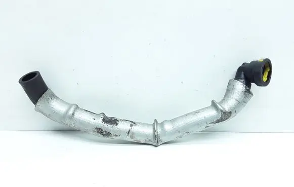 Mercedes-Benz A W176 Engine coolant pipe/hose