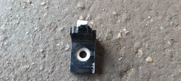 BMW X5 F15 Front door upper hinge 7304993