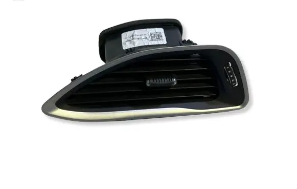 Chrysler Pacifica Dashboard side air vent grill/cover trim 6EC021X9AC 071919 Y0004857