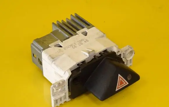 Ford Focus Hazard light switch 98AG13A350AD