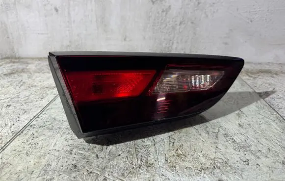 Opel Astra K Tailgate rear/tail lights 39032992 366069842