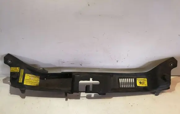 Radiator trim