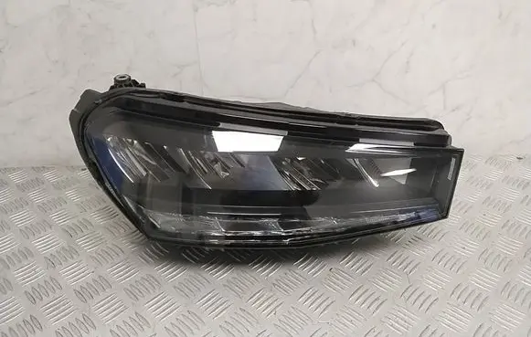 Skoda Fabia Mk4 (6VA) Headlight/headlamp 6VB941016