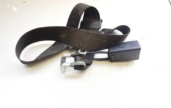 Mercedes-Benz C W202 Middle seatbelt (rear) 2028609985 30000012