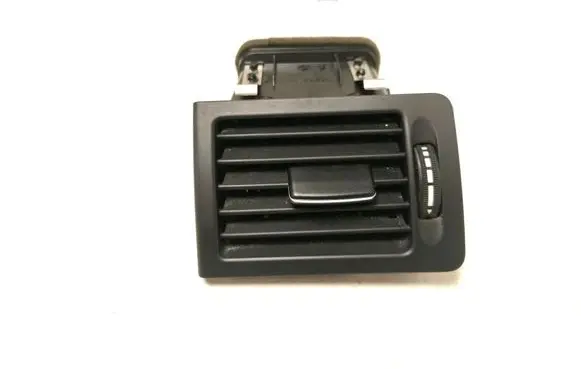 Mercedes-Benz C W204 Dashboard side air vent grill/cover trim A2048301154