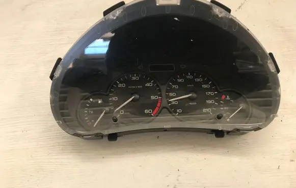 Peugeot 206 Speedometer (instrument cluster) 9645096080 503000640102 555000301201