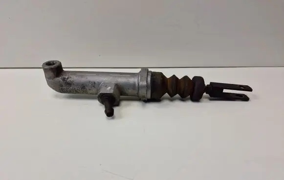 Audi A6 S6 C4 4A Clutch master cylinder 4A1721401