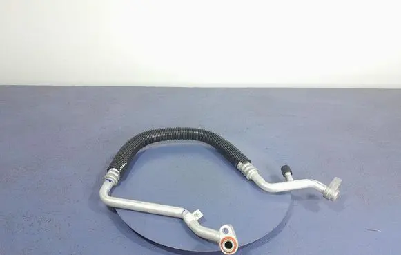 Ford Mustang I Air conditioning (A/C) pipe/hose JR3B-19N602-BF
