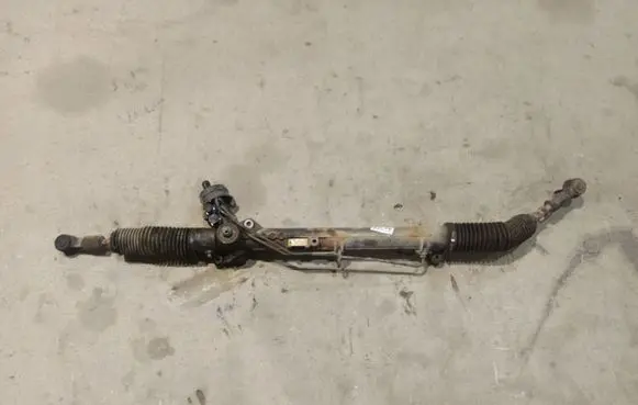 Volkswagen PASSAT B5 Steering rack 8D1422066F