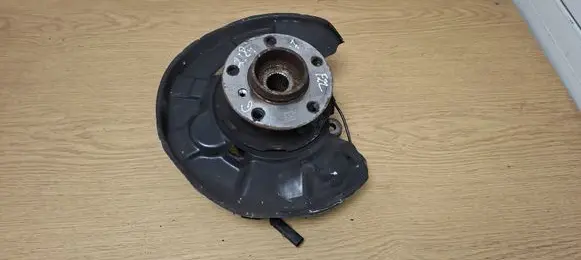 BMW 2 F22 F23 Rear wheel hub 33326792516