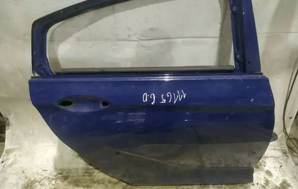 Opel Insignia B Rear door MELYNOS
