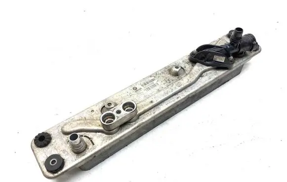 BMW X5M E70 Transmission/gearbox oil cooler 7589522 758952202