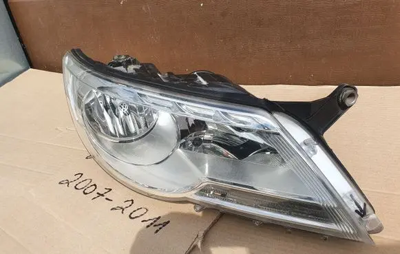 Volkswagen Tiguan Headlight/headlamp 5N1941032R