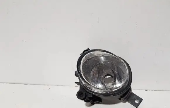 Audi A4 S4 B7 8E 8H Front fog light 8E0941699C