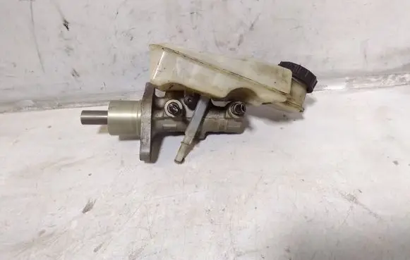Volvo V50 Master brake cylinder 03350886551 03350886561