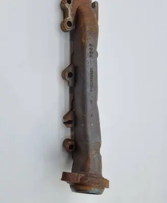 Jeep Grand Wagoneer Exhaust manifold 68529833AA