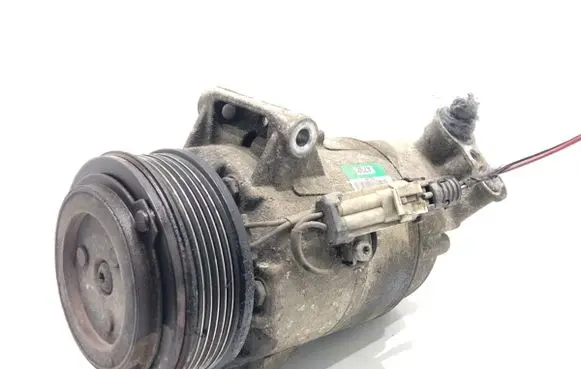 Opel Zafira B Air conditioning (A/C) compressor (pump) 13124752