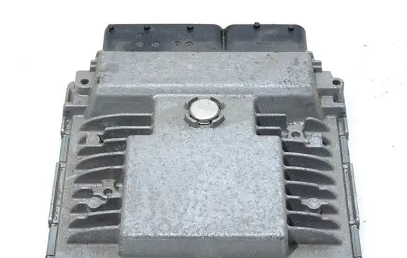 Volkswagen Caddy Engine control unit/module ECU