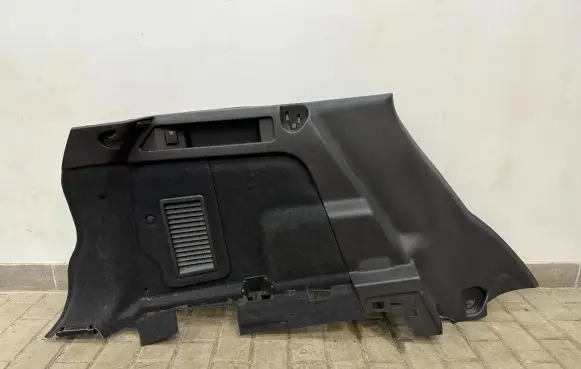 Land Rover Discovery Sport Other trunk/boot trim element HK7245431D