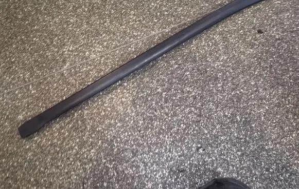 Windshield trim