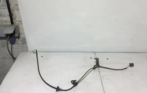 Toyota Yaris ABS rear brake sensor 