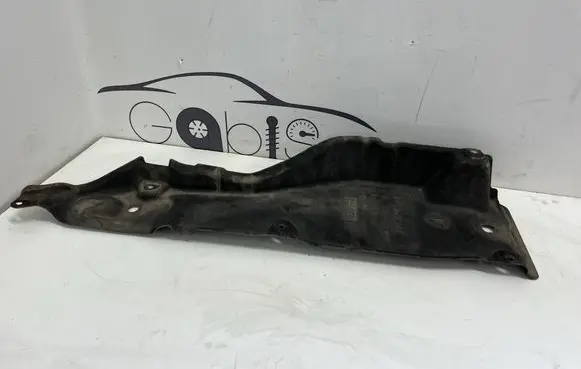 Porsche Cayenne (9Y0 9Y3) Engine splash shield/under tray 9Y0825207