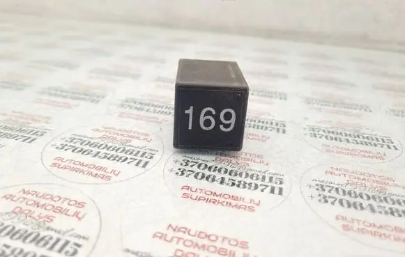 Audi A4 S4 B5 8D Other relay