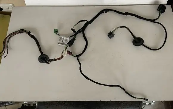 Mercedes-Benz CLA C117 X117 W117 Front door wiring loom A1175400805