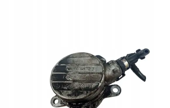 Opel Vivaro Vacuum pump 8200797164